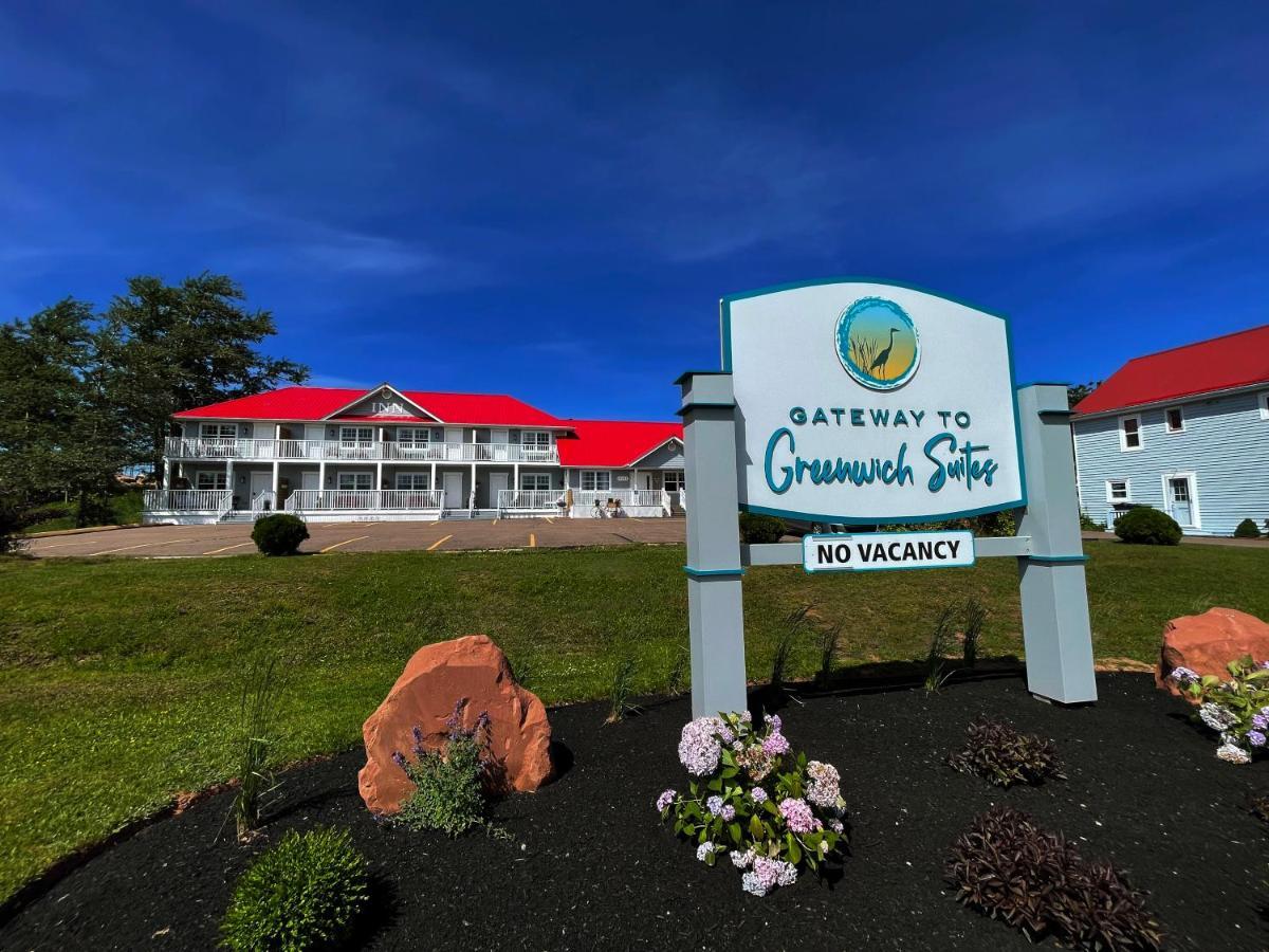 Gateway To Greenwich Suites Saint Peters Bay Esterno foto