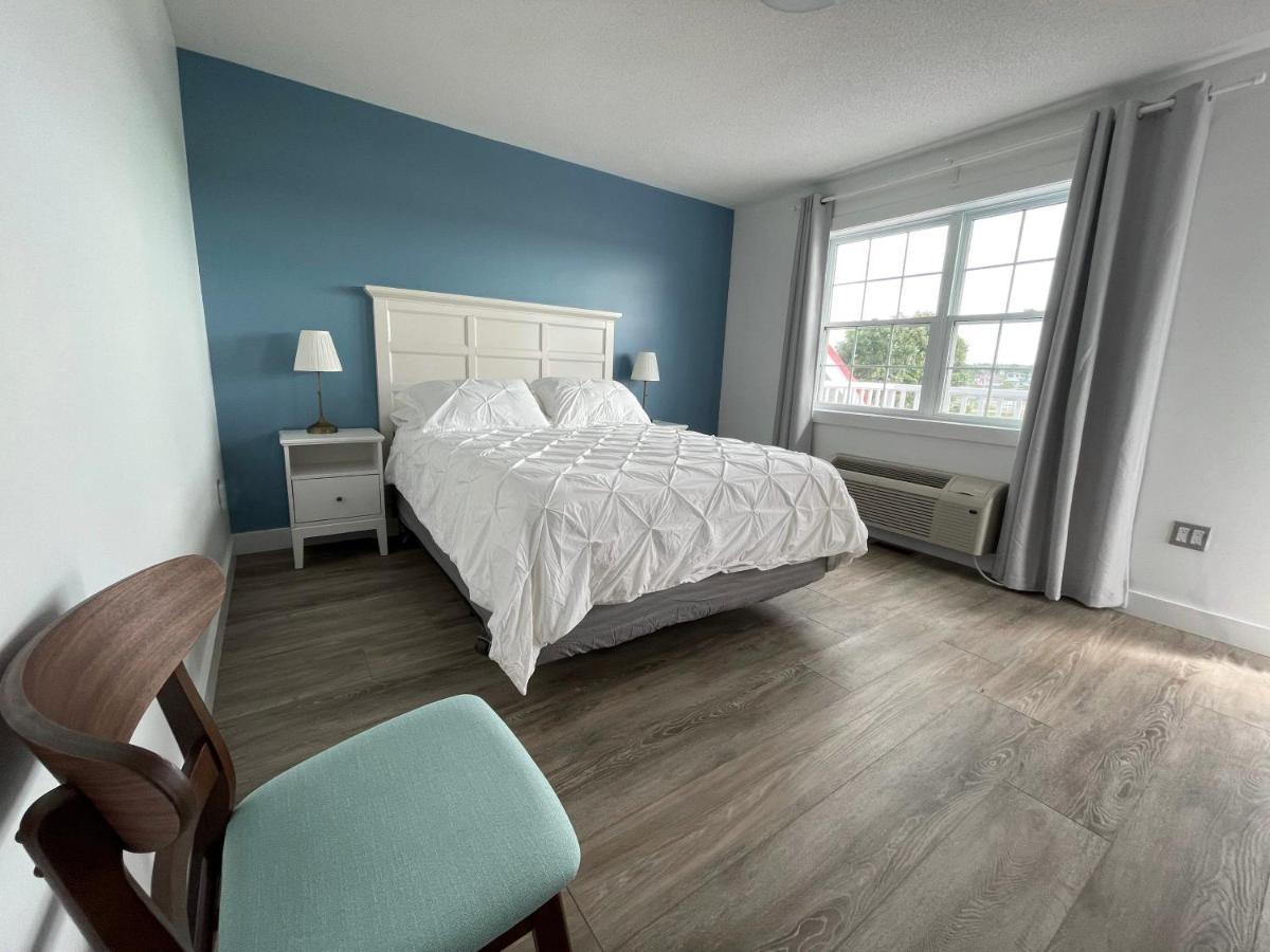 Gateway To Greenwich Suites Saint Peters Bay Esterno foto